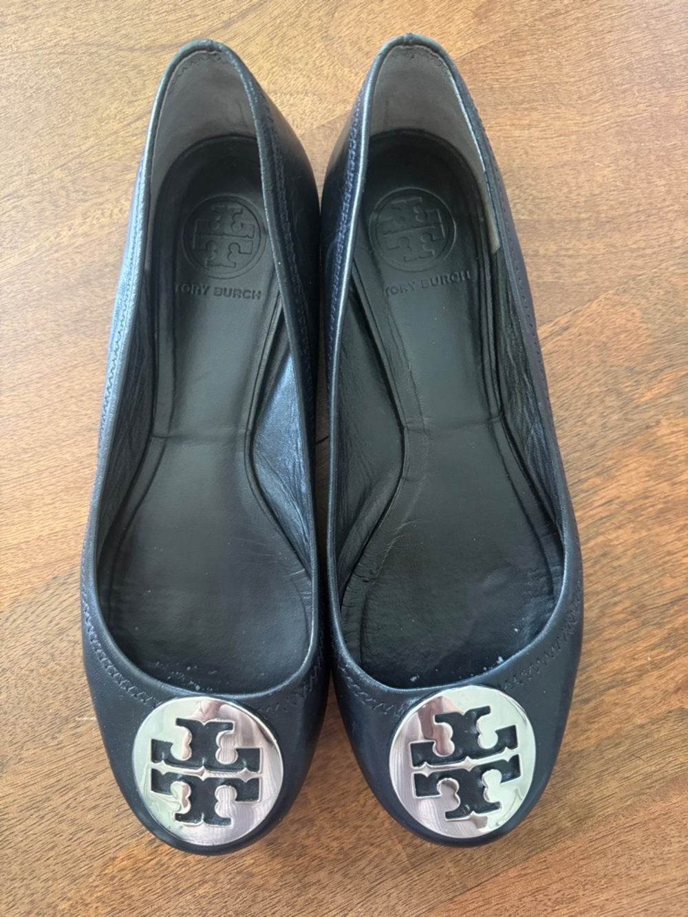 Tory Burch Black Leather Logo Medallion Ballet Flats